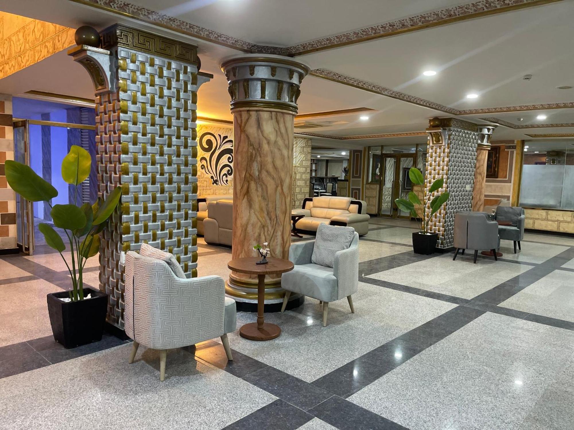 Aa Hotel And Suites Abuja Exterior foto