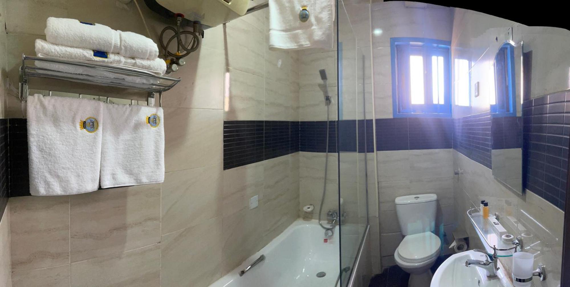 Aa Hotel And Suites Abuja Exterior foto